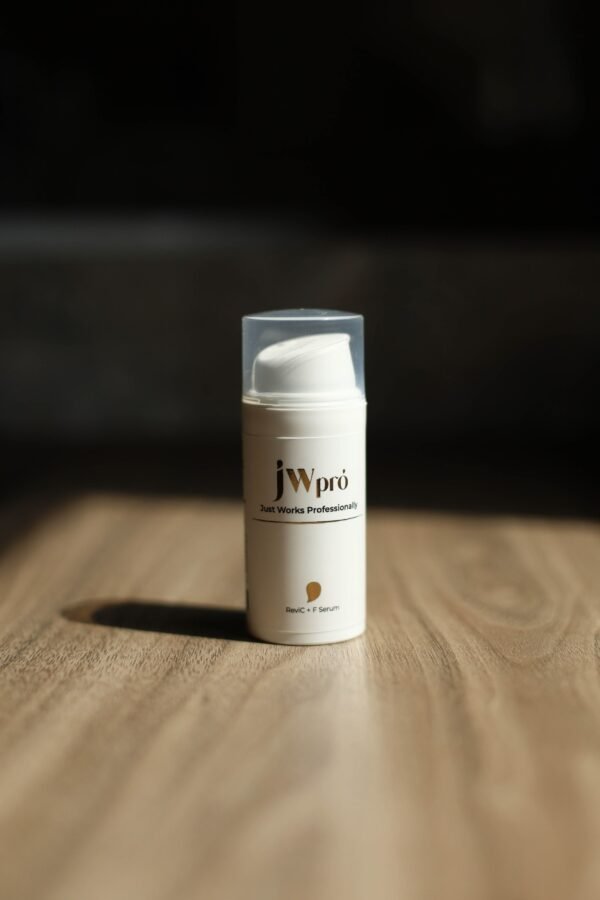 JWPro Serum ReviC + F – serum z witaminą C 30 ml