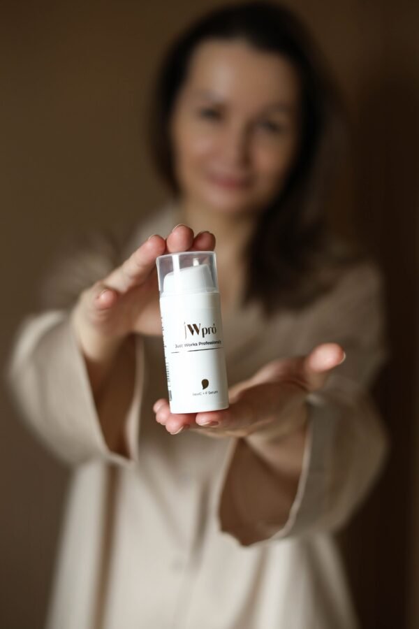 JWPro Serum ReviC + F – serum z witaminą C 30 ml